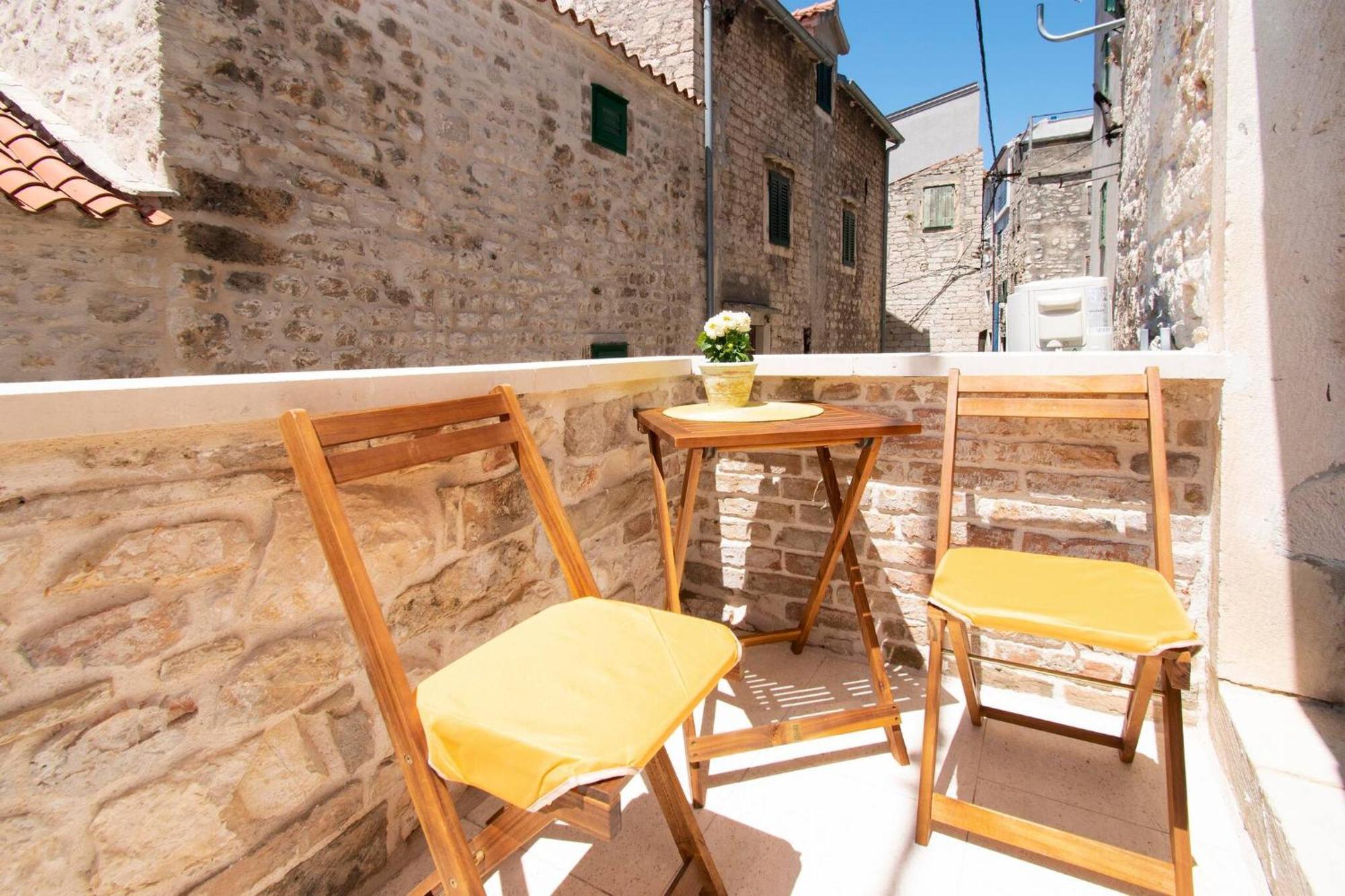 Apartment Oli&Zaki Šibenik Extérieur photo